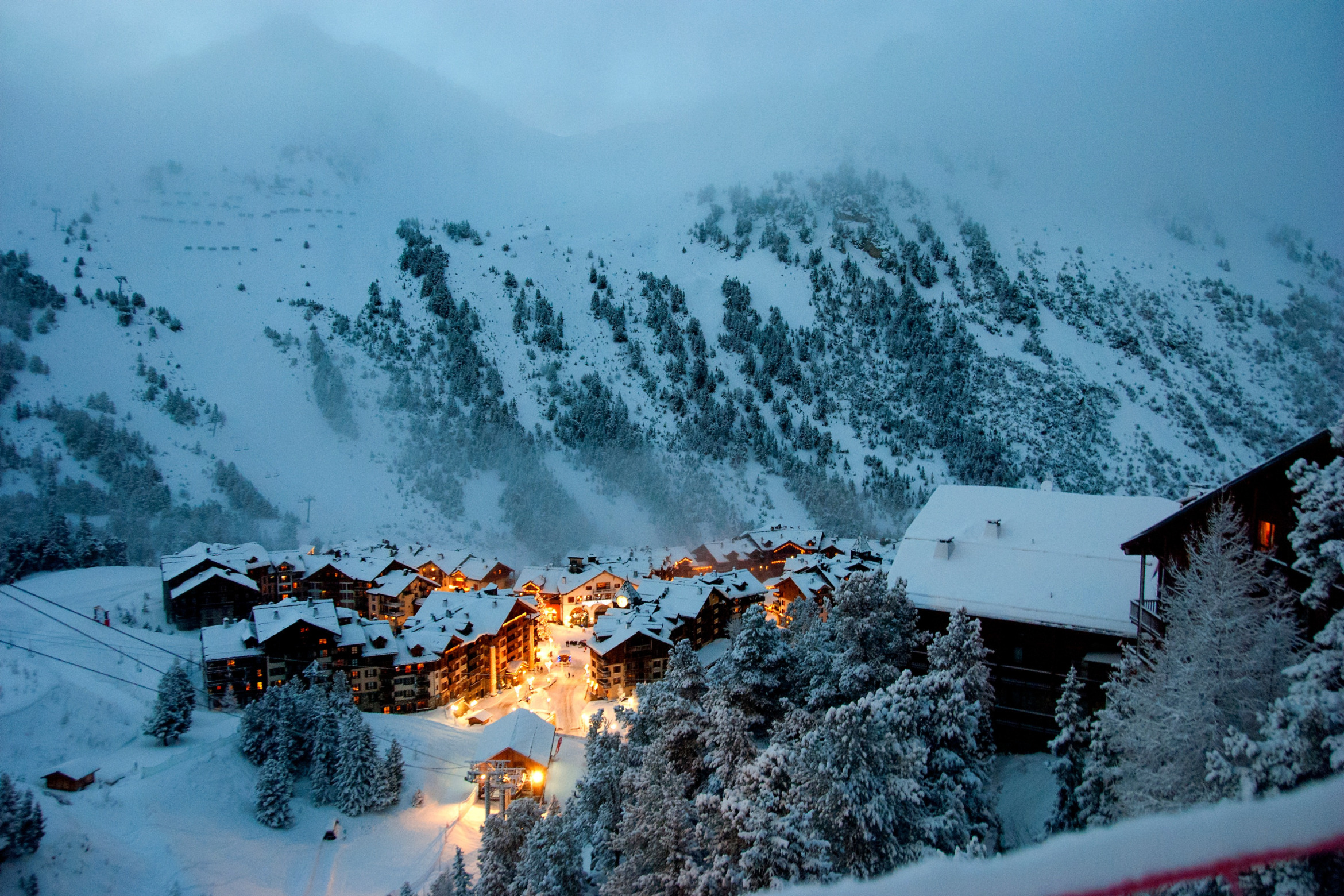 Les Arcs (Frankreich) im Schnee; Privatermittler Val-d’Isère (Frankreich), Wirtschaftsdetektei Val-d’Isère (Frankreich), Detektivagentur Val-d’Isère (Frankreich), Detektivteam Val-d’Isère (Frankreich)